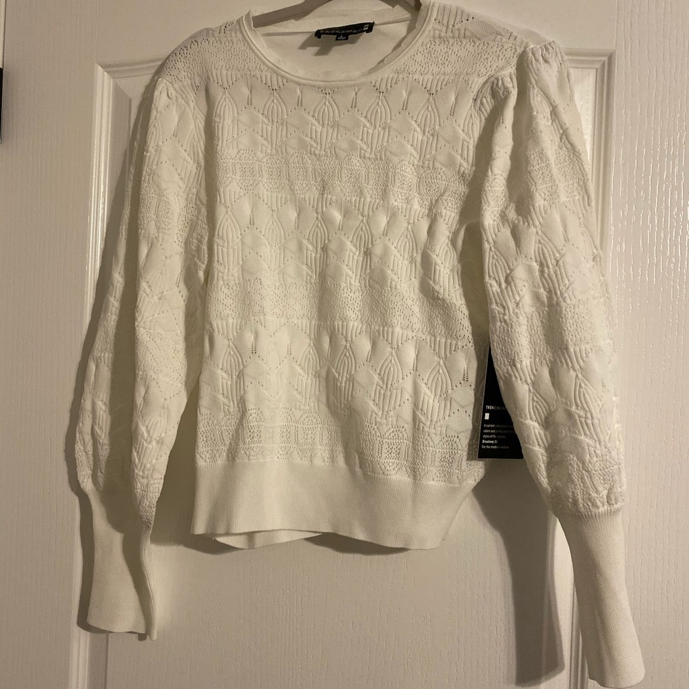 Women’s Broadway 38 size Large white sweater - Picture 4 of 7